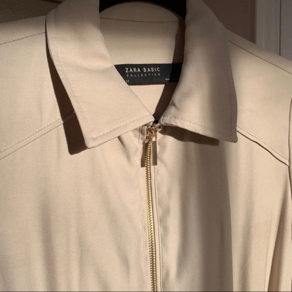 Beige Shacket with  Cinched Waist - Picture 2 of 6